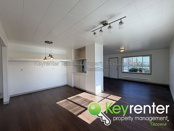 2nd image of 2453 Perry Ave