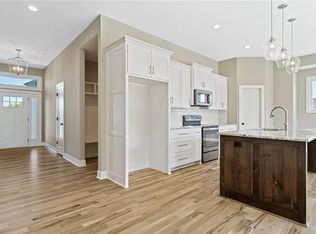 21010 W 225th St, Spring Hill, KS 66083