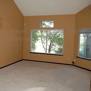 3rd image of 411 S Lexington Dr