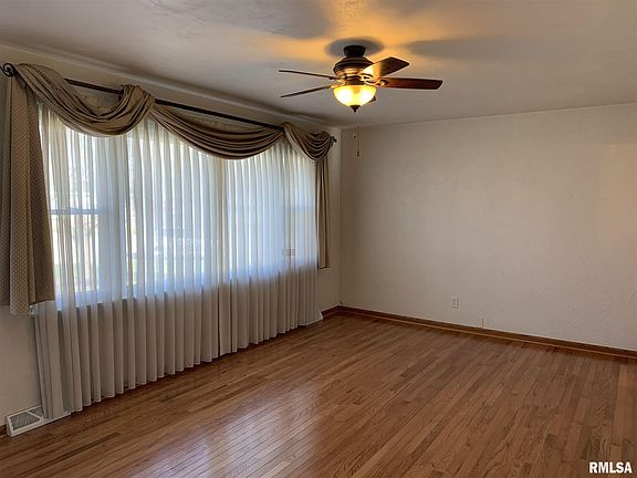 5th image of 5112 W Claus Cir