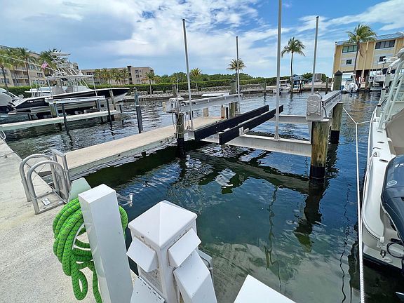 4th image of 88540 Overseas Highway & Boat Slip #101-22