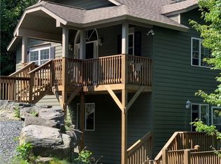 134 Wintergreen Way Rd, Banner Elk, NC 28604