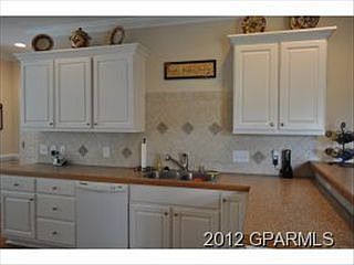 4th image of 697 Tabard Rd
