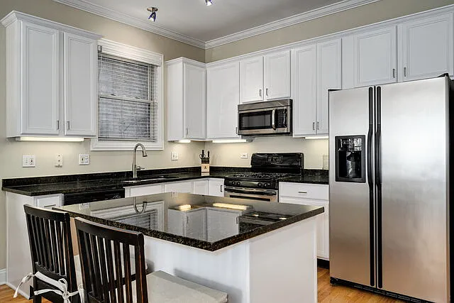 2512 W Thomas St #1 — Photo 7