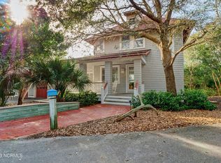 16 Surfboat Ct, Southport, NC 28461