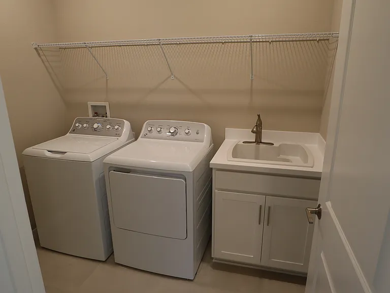 5172 Goldfinch Dr — Photo 19