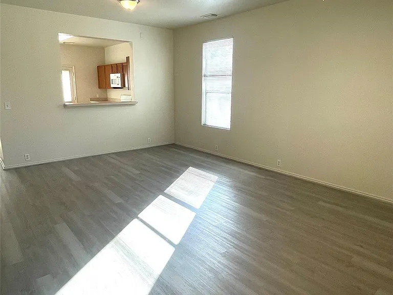 23623 Twisting Falls Dr — Photo 8