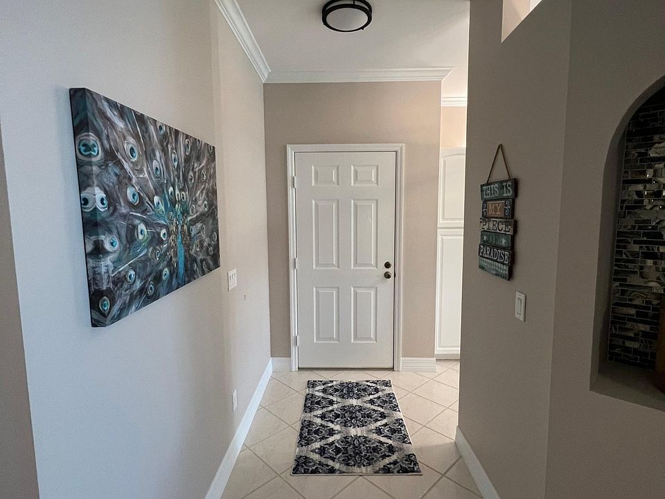 Inside entry from private front entrance
