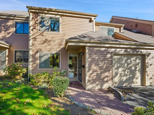 192 Ivy Hill Crescent, Rye Brook, NY 10573