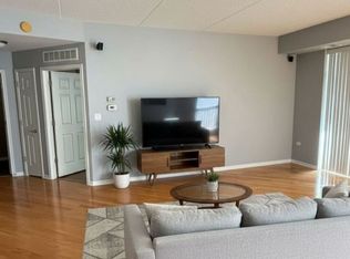 77 N Quentin Rd UNIT 202, Palatine, IL 60067