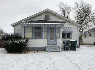 1402 S Emerson Ct, Muncie, IN 47302