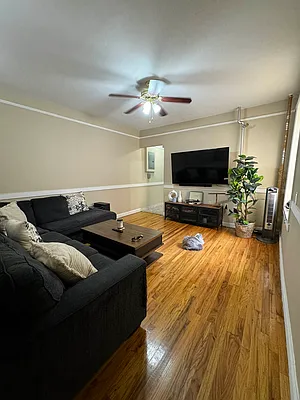 Rented by Voro, LLC | media 2