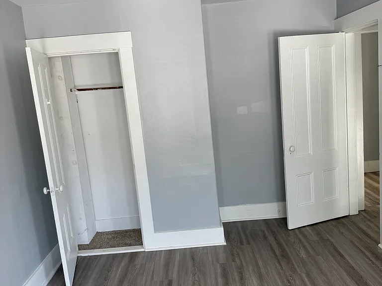 Bedroom #1 w closet