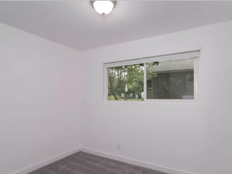3608 N Monroe St — Photo 8