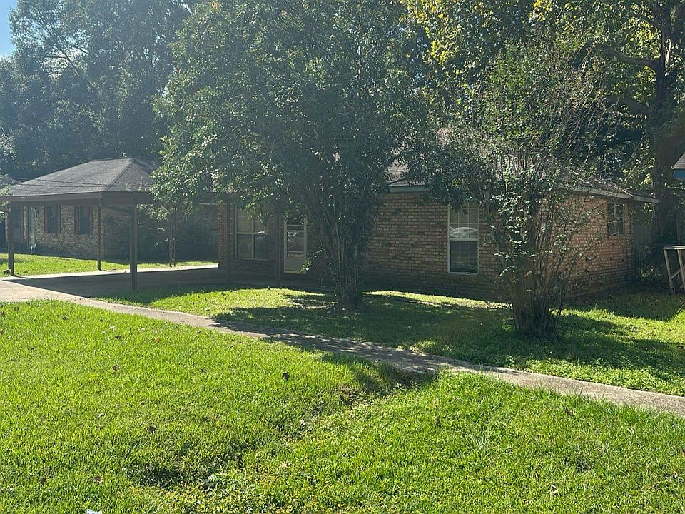 2nd image of 12209 Strauss Dr