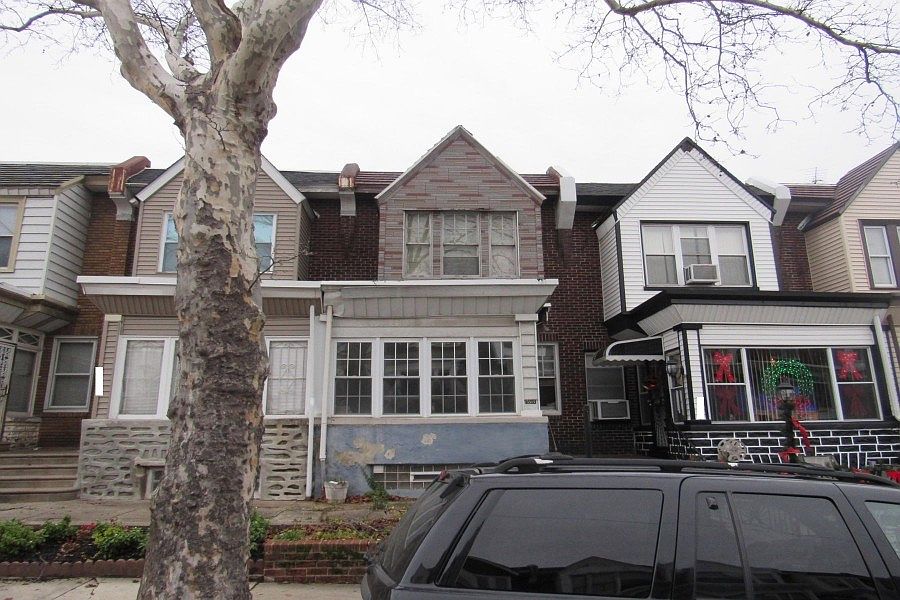 1st image of 5813 N Camac St