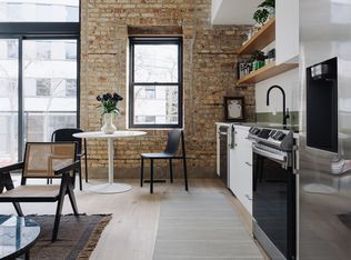 Lodge Evanston, Evanston, IL 60201