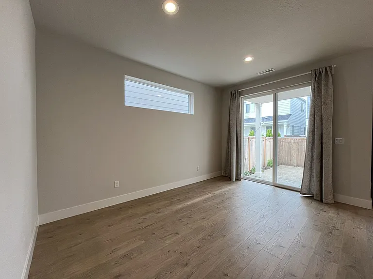 13911 SW 172nd Ave — Photo 16