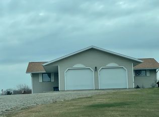 1692 Hawley Hwy, Belding, MI 48809