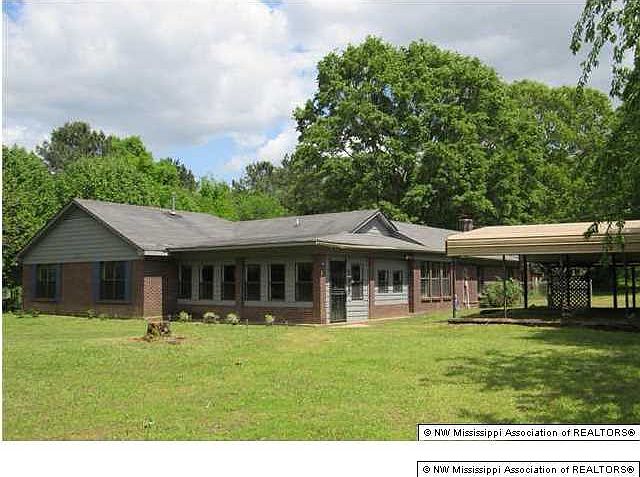 1st image of 550 Senatobia Dr