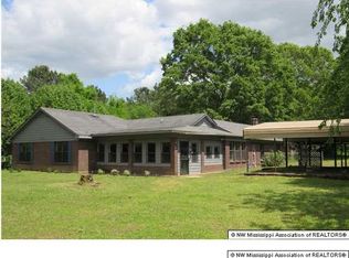 550 Senatobia Dr, Senatobia, MS 38668