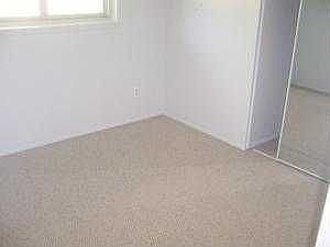4th image of 1348 Berkshire St