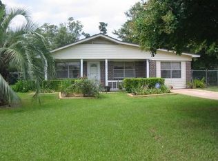 906 Spanish Acres Dr, Bay Saint Louis, MS 39520