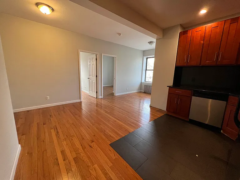 3706 69th St #2H — Photo 5