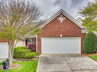3257 Sapphire Ln, Fort Mill, SC 29708
