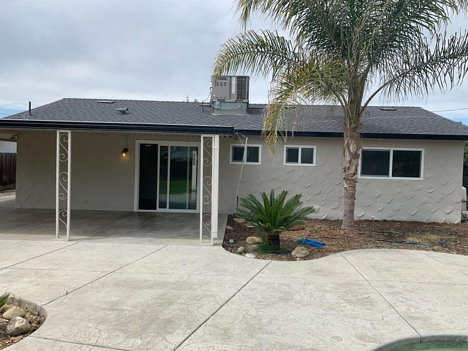 1st image of 2179 Stratford Way