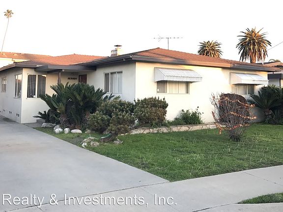 2nd image of 14832 Van Buren Ave