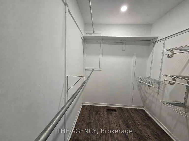 107 Reed Dr — Photo 8
