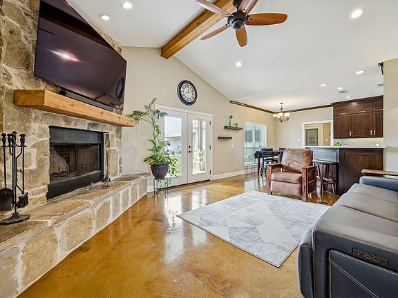 4th image of 130 Judah Cir