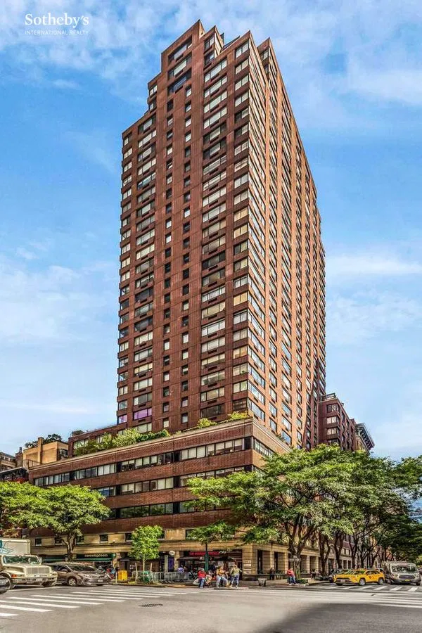 45 West 67th Street #22F in Lincoln Square, Manhattan | StreetEasy
