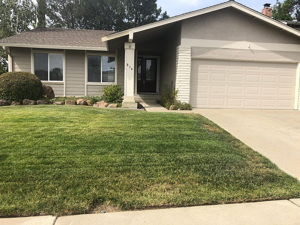 1st image of 814 Madeira Dr