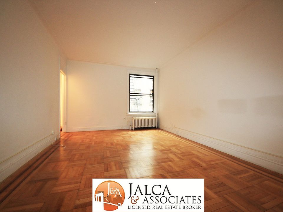 1st image of 205 W 10th St APT 4C