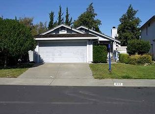 897 Meadowhawk Dr, Vacaville, CA 95687