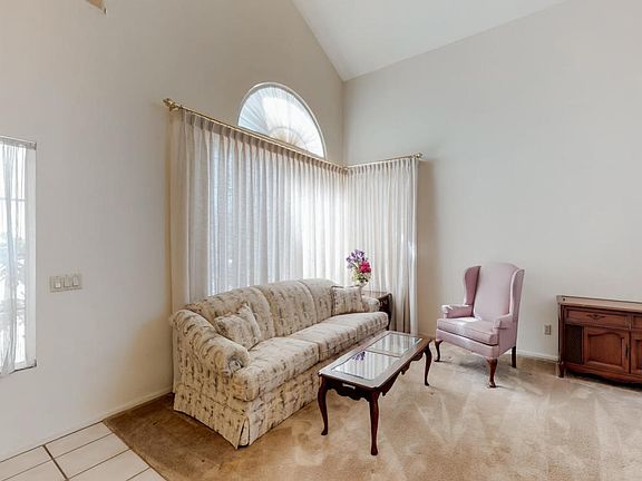 4th image of 1611 Paso Robles Ct