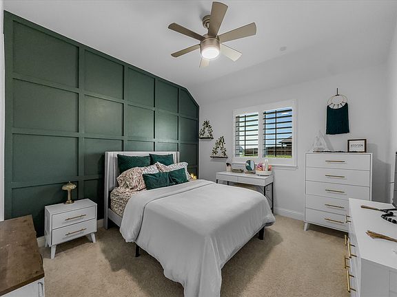 5th image of 363 Misty Meadow Ln