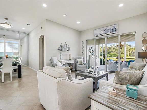 3rd image of 3421 Marbella Ct