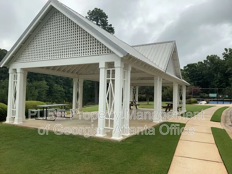 175 Orchard Dr — Photo 27