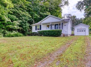 3674 School St, Kill Buck, NY 14748