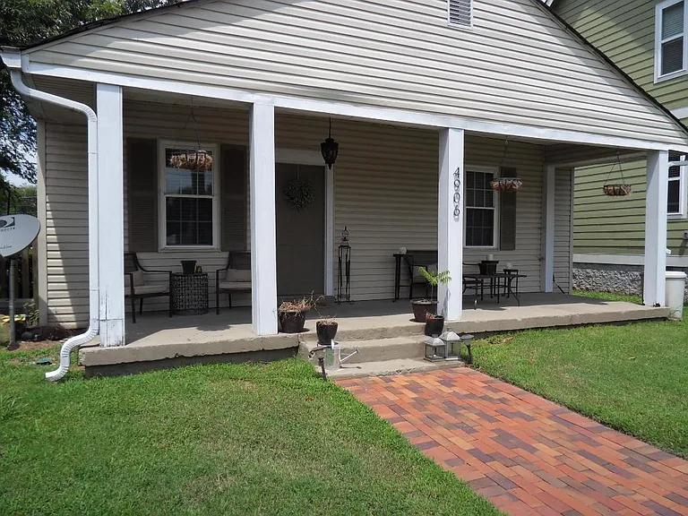 4906 Kentucky Ave — Photo 1