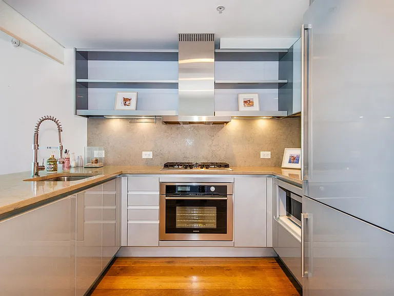 77 Hudson St #1701R — Photo 13