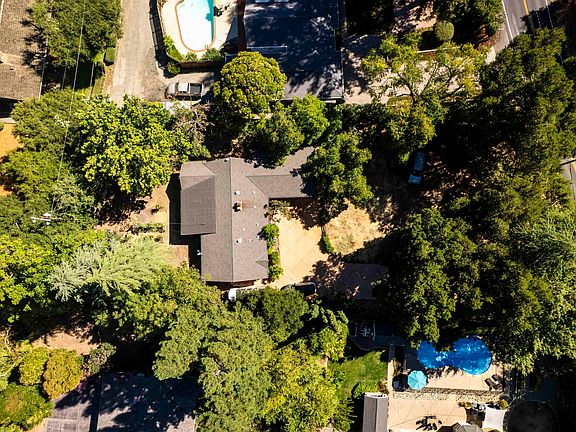 4th image of 5039 Alhambra Valley Rd