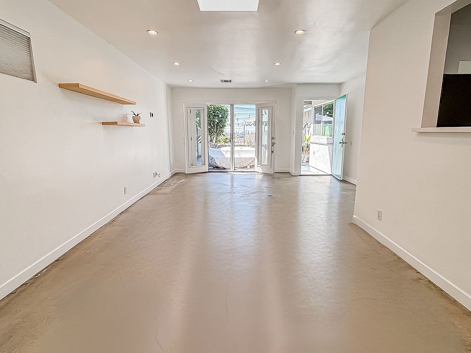 1st image of 3809 Floral Dr