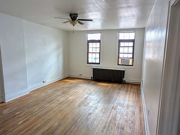2nd image of 715 1/2 Story St #1