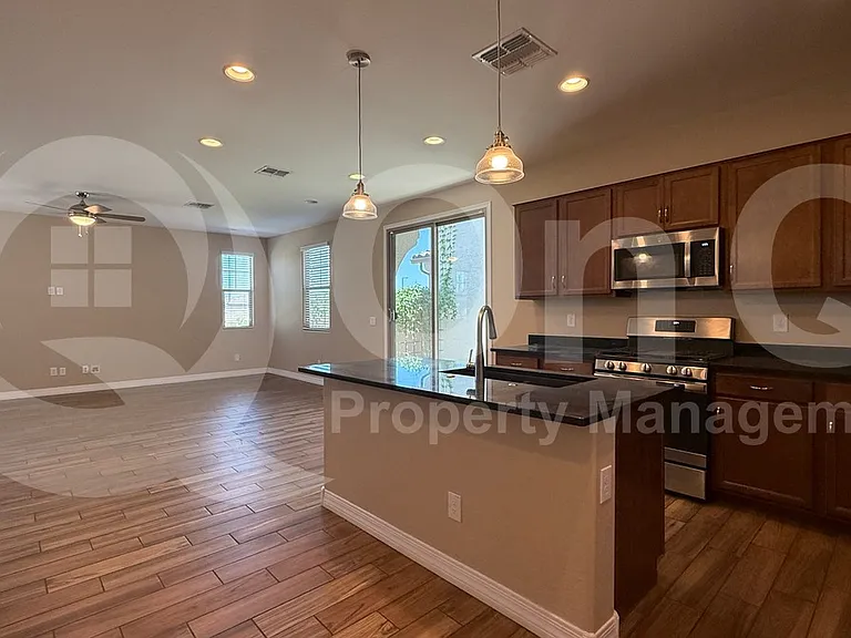 43265 N Plum St — Photo 5