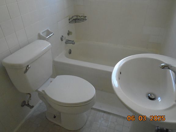 4th image of 2030 Purcell Ave NE