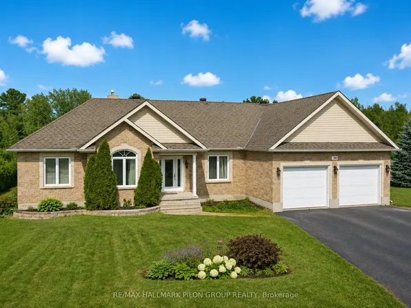 180 Sophie St, Clarence Rockland, ON K4K 1K7